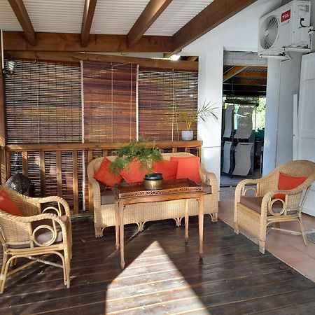 Le Val Rambaud Bed & Breakfast Saint-Denis Exterior foto
